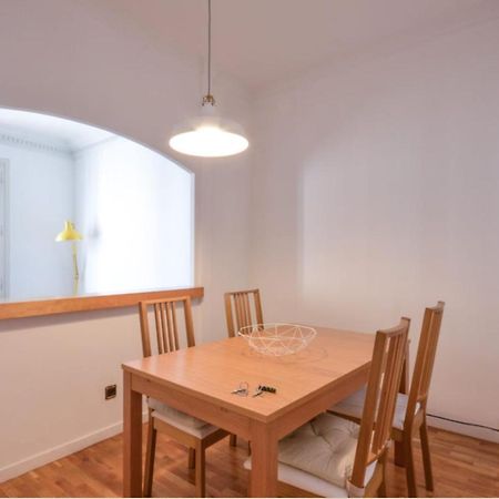 Apartament Piso En Sagrada Familia Barcelona Zewnętrze zdjęcie